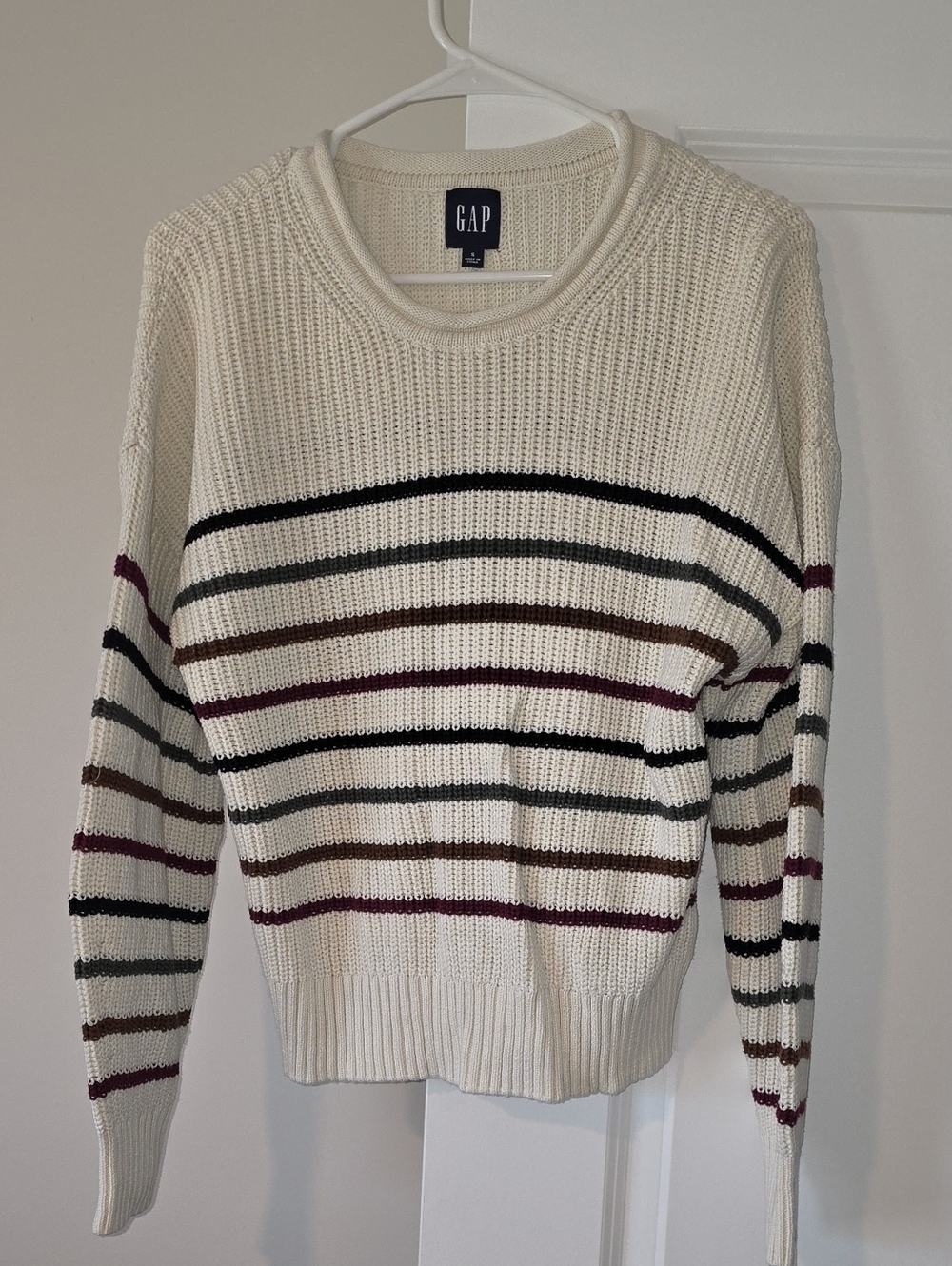 GAP Cream Knit Crewneck Sweater with Black, Brown & Burgundy Stripes